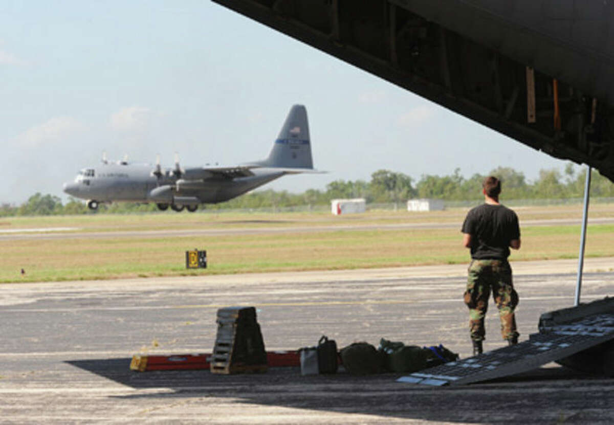 Sept. 11: SETX skedaddles from Hurricane Ike