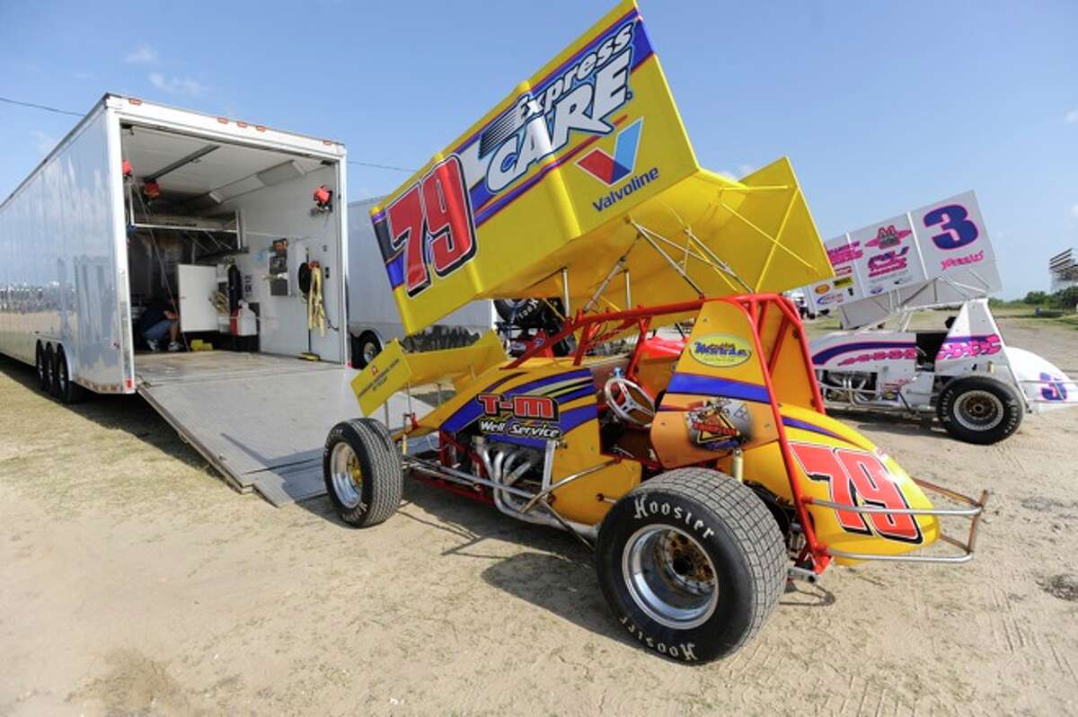 sprint car racing near me tonight