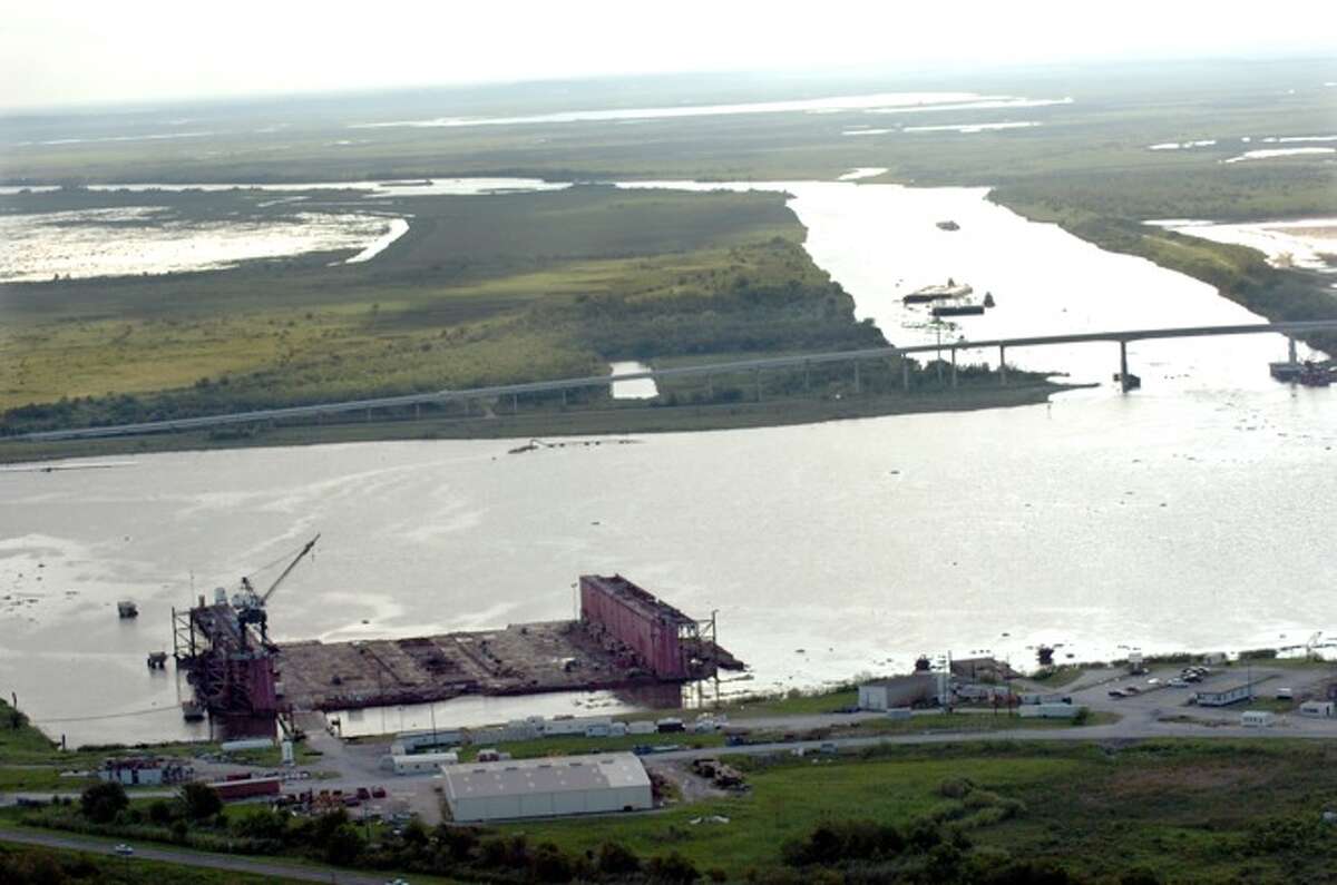 Photo tour of the Sabine-Neches Waterway