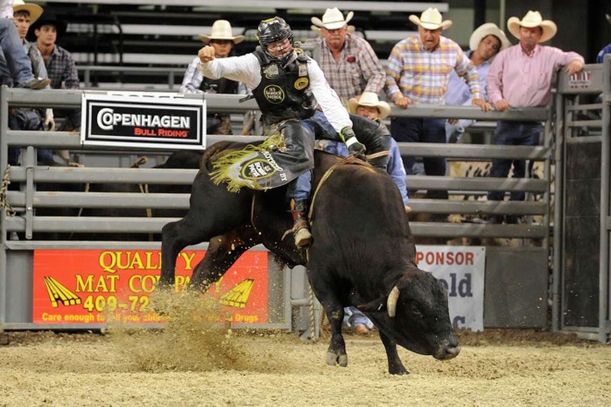PBR Chute-Out Bull Ride Hits Ford Arena