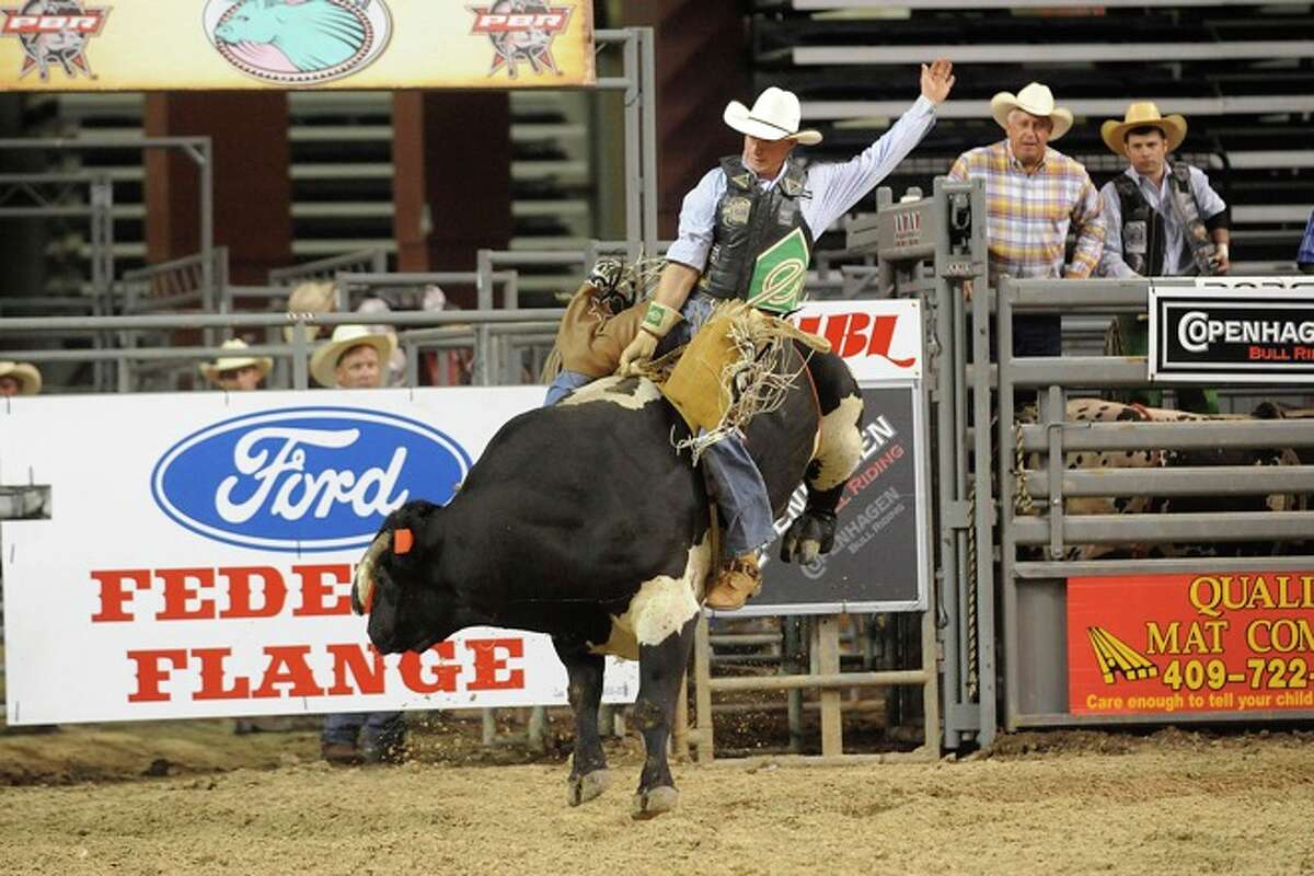 PBR Chute-Out Bull Ride Hits Ford Arena