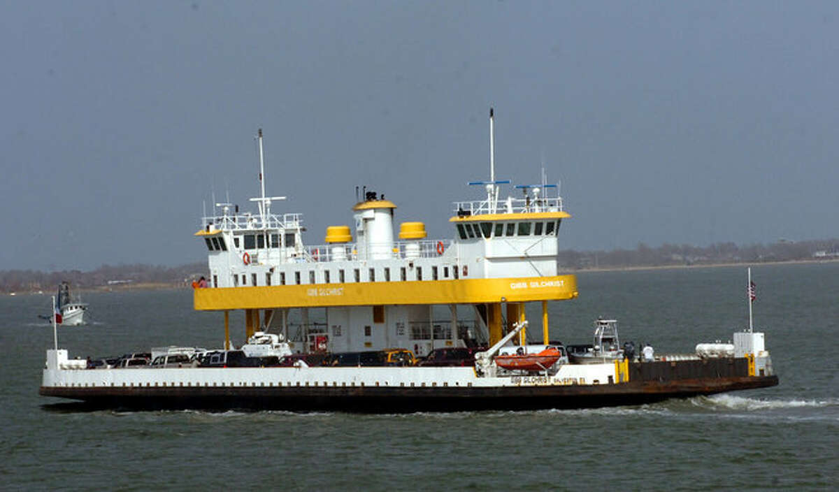 Bolivar ferry reopens to general public