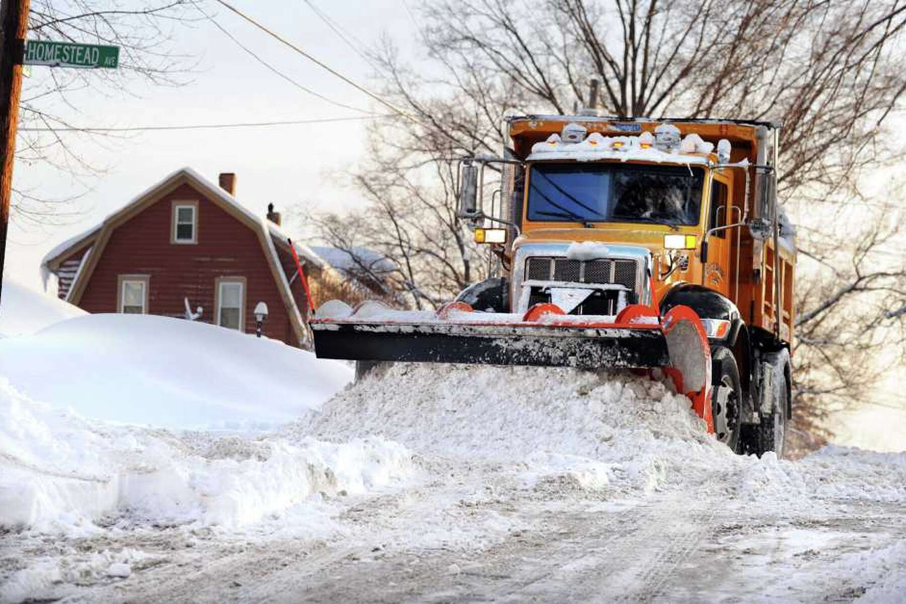 Once chaotic winter unlikely to break snowfall record