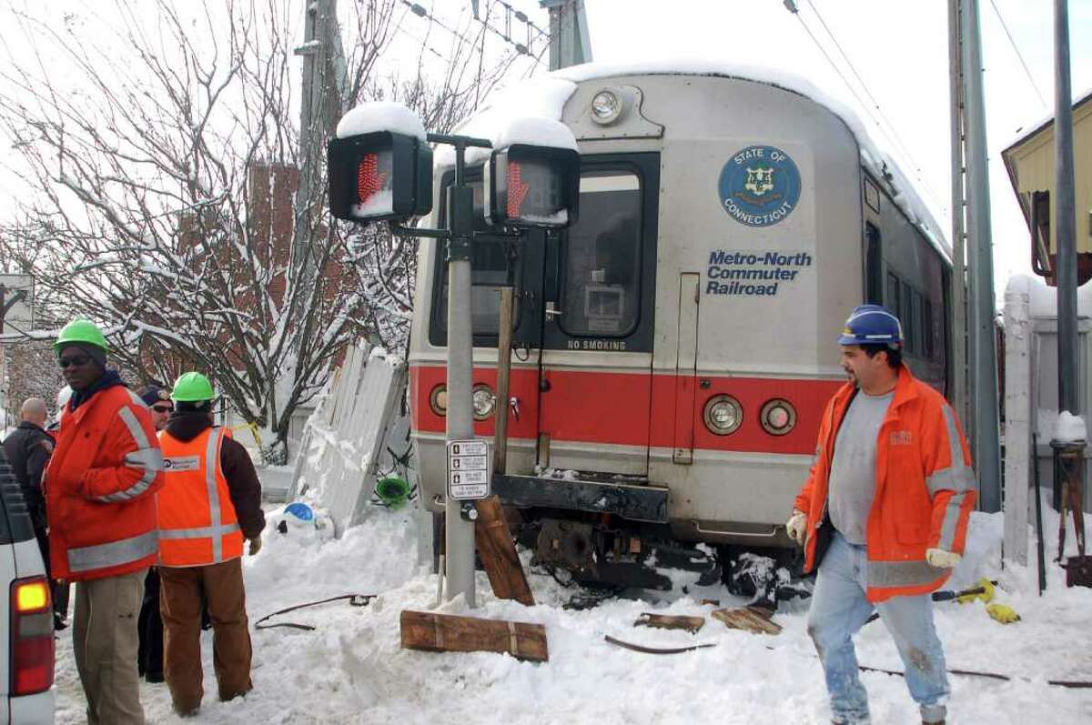 New Canaan train gets derailed
