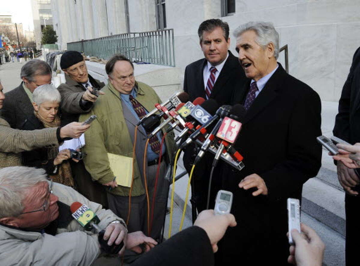 New 10's John McLoughlin waits to ask ex-Senate Majority Leader Joseph L. Bruno a question at Bruno's 2009 corruption trial in Albany. (File photo)