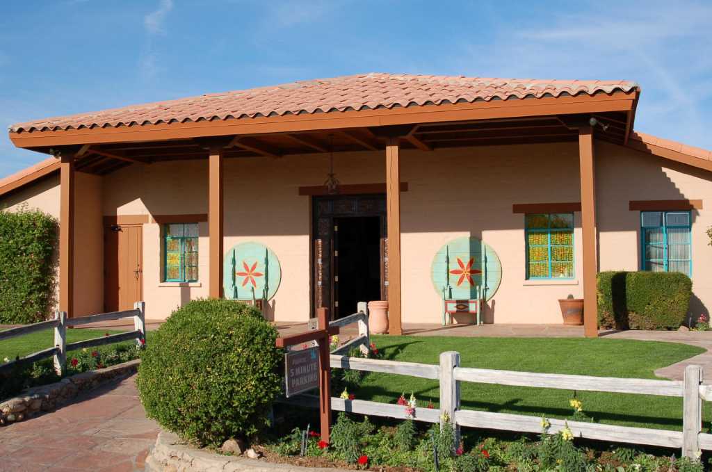 Arizona ranch-resort offers 'Old West' experience