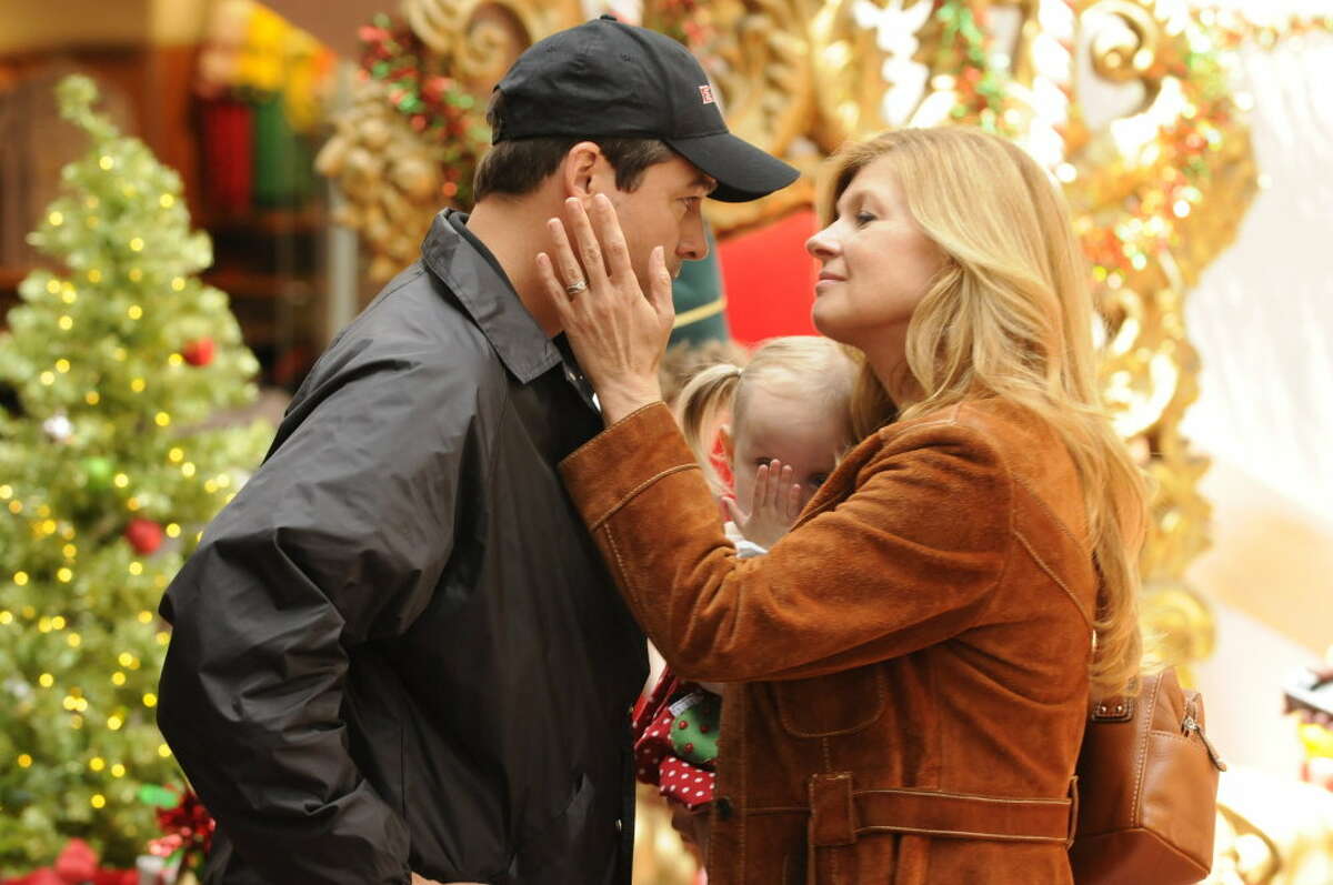 Coach Eric Taylor and his wife Tami (Kyle Chandler and Connie Britton) from "Friday Night Lights" face a choice. NBC