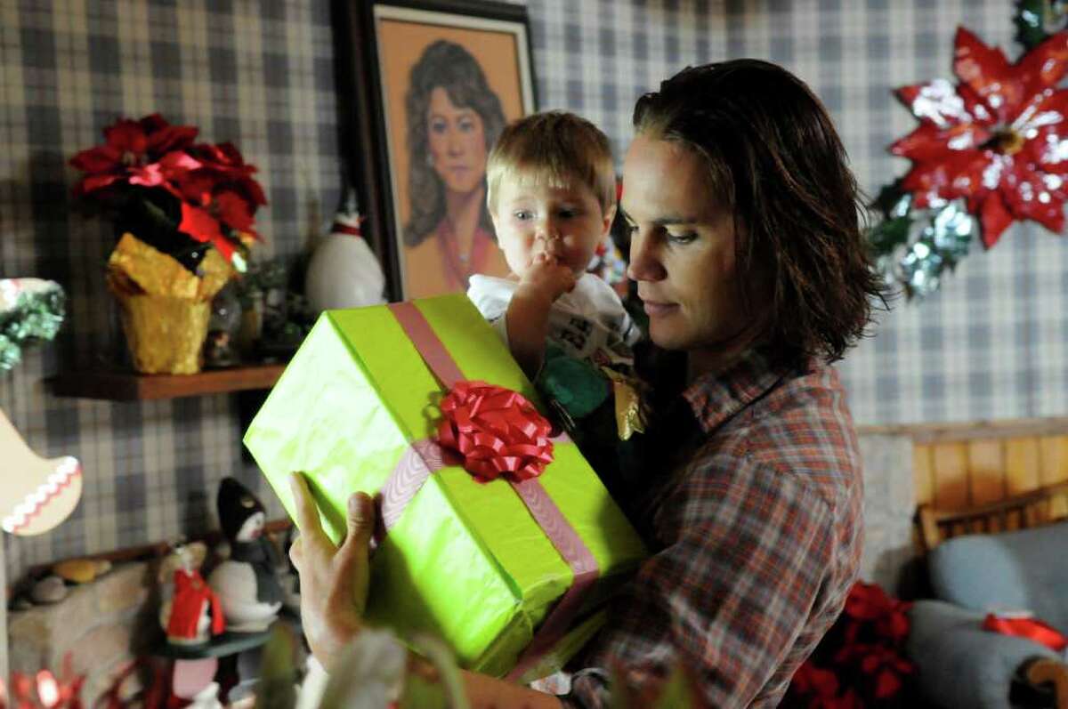 FRIDAY NIGHT LIGHTS -- "Always" Episode 513 -- Pictured: Taylor Kitsch as Tim Riggins -- Photo by: Bill Records/NBC