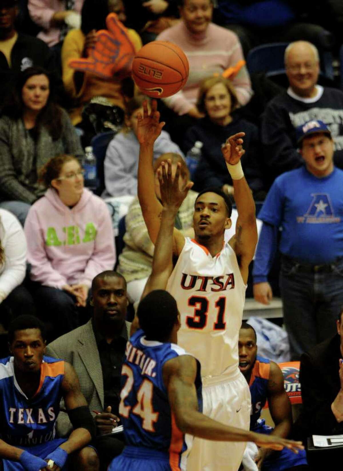 UTSA 72 UT Arlington 62