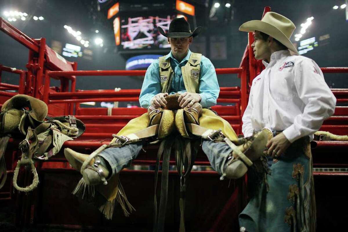 Stock show still able to round up a crowd