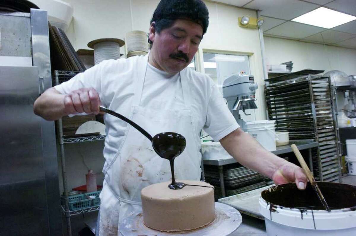 Riverside's DiMare bakery expands to downtown Stamford