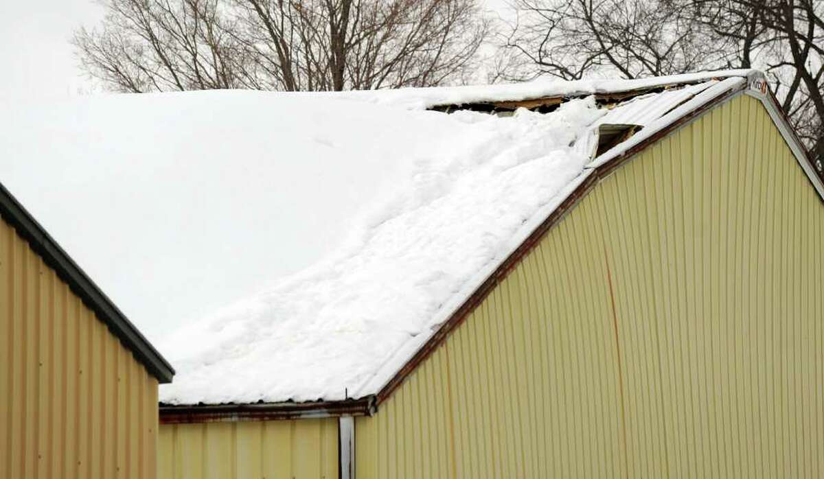 Roof damage shuts Canterbury School ice rink in New Milford