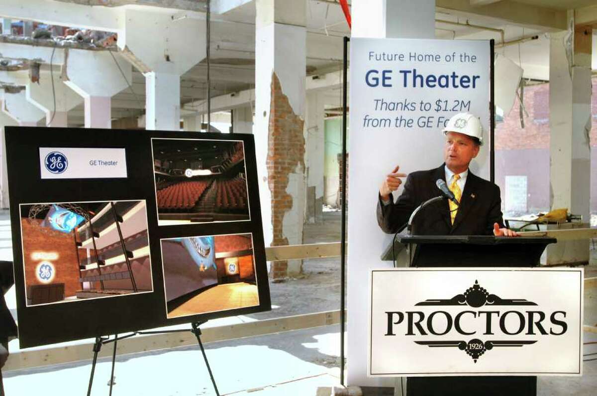 Stratton's move opens up mayoral prospects in Schenectady and Troy