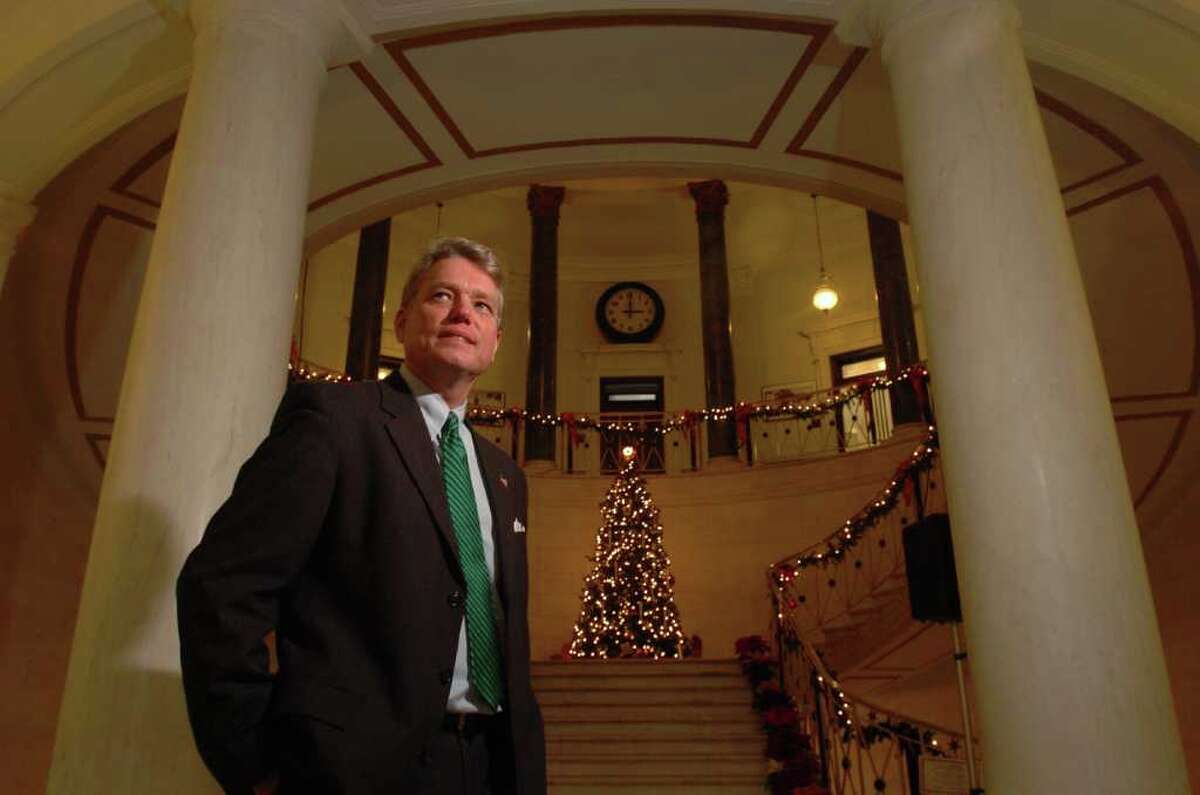 Stratton's move opens up mayoral prospects in Schenectady and Troy