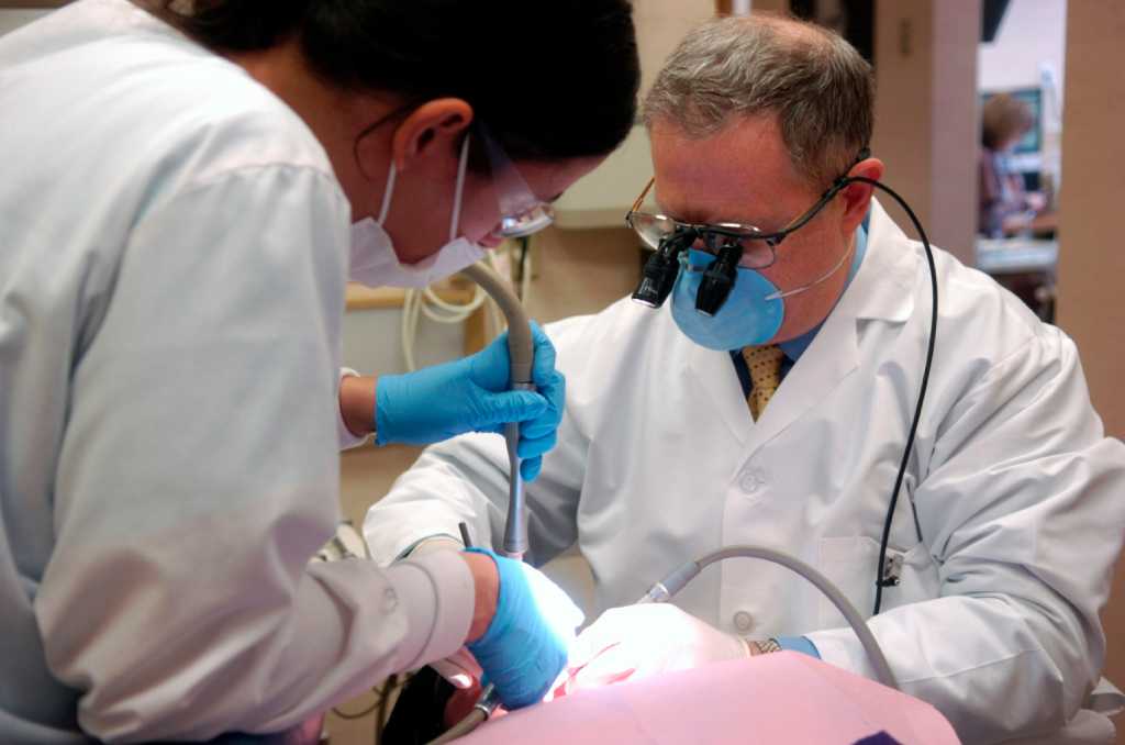 Stratford dentists offer free dental care