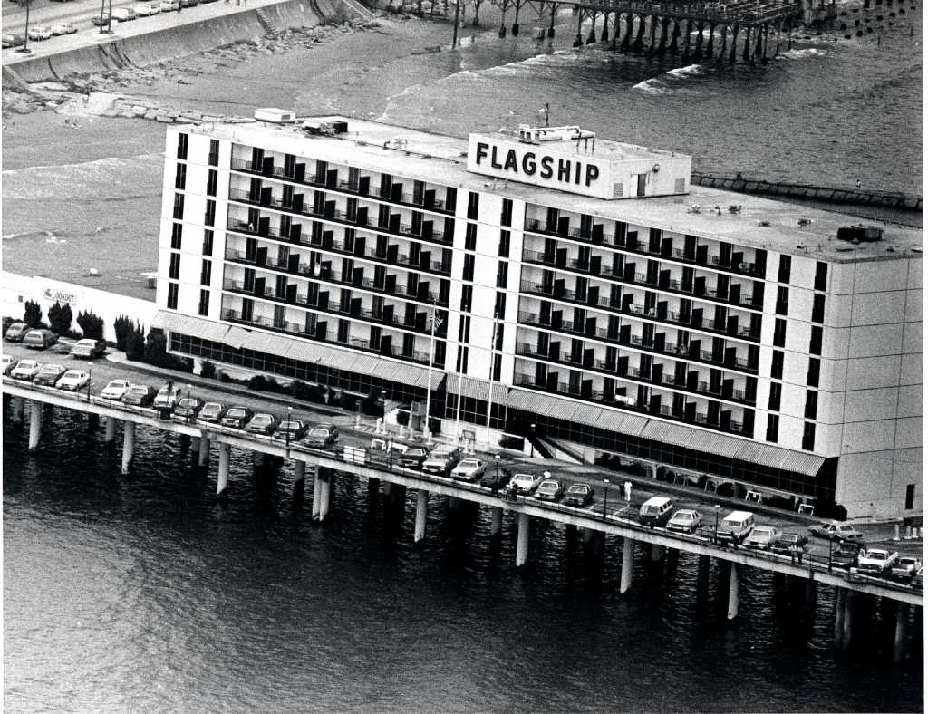 Galveston's Flagship Hotel comes down