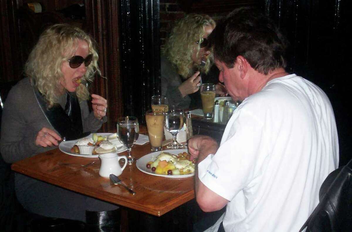 Bon appetit and budget! Westport restaurants serve prixfixe celebration