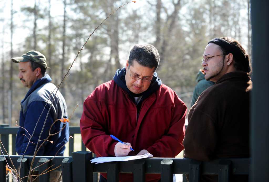 Job seekers turn out in droves at Beardsley zoo fair
