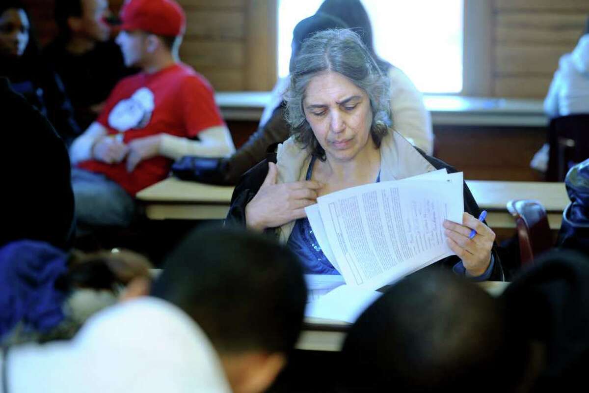 Job seekers turn out in droves at Beardsley zoo fair