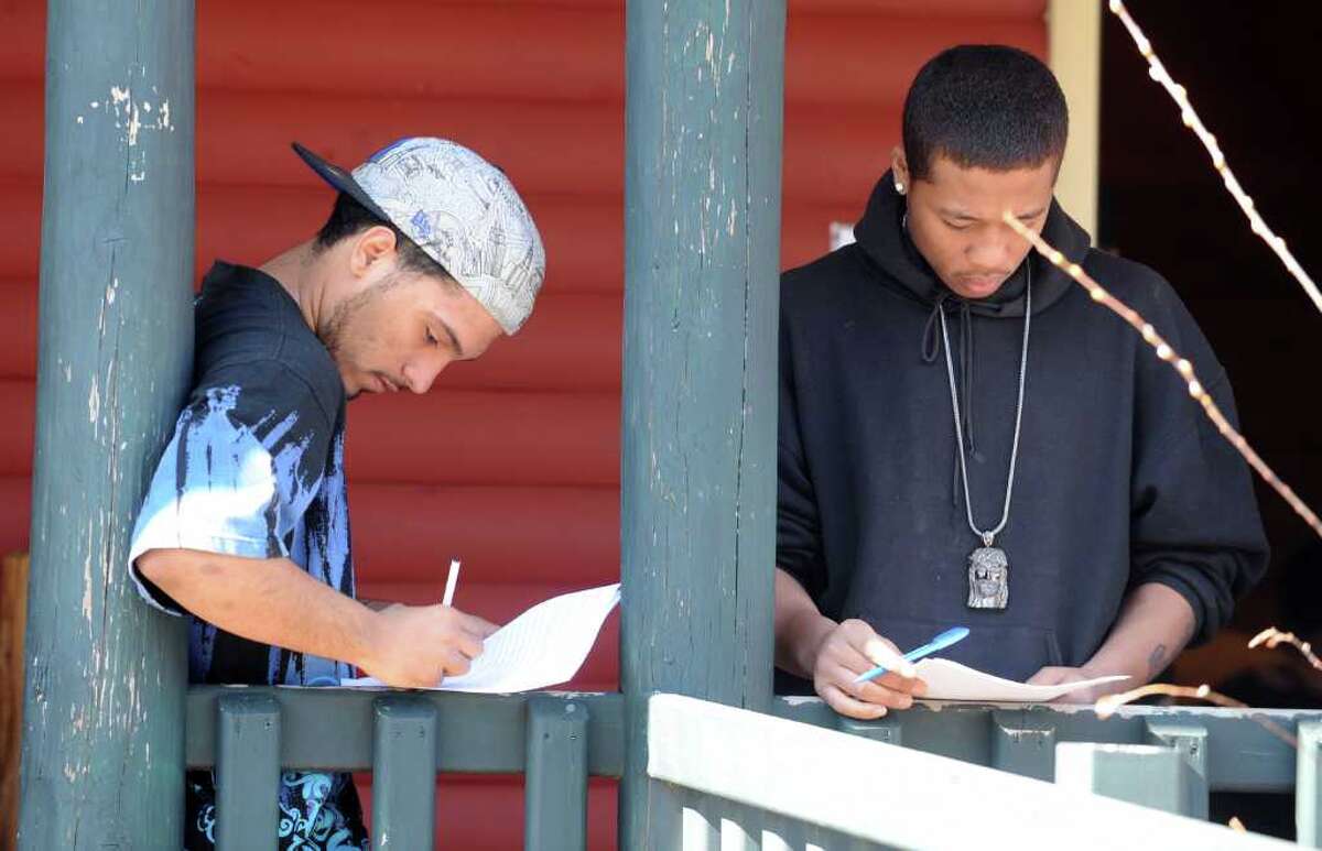 Job seekers turn out in droves at Beardsley zoo fair