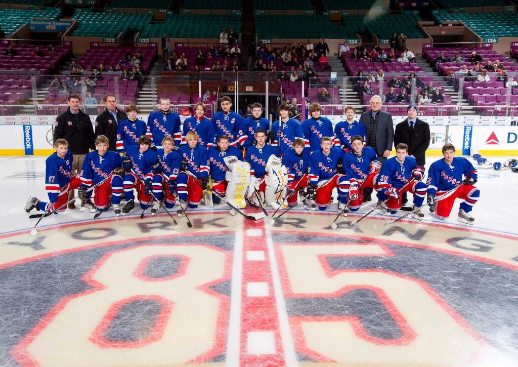 Pee Wee Rangers win Quebec International Hockey Tournament