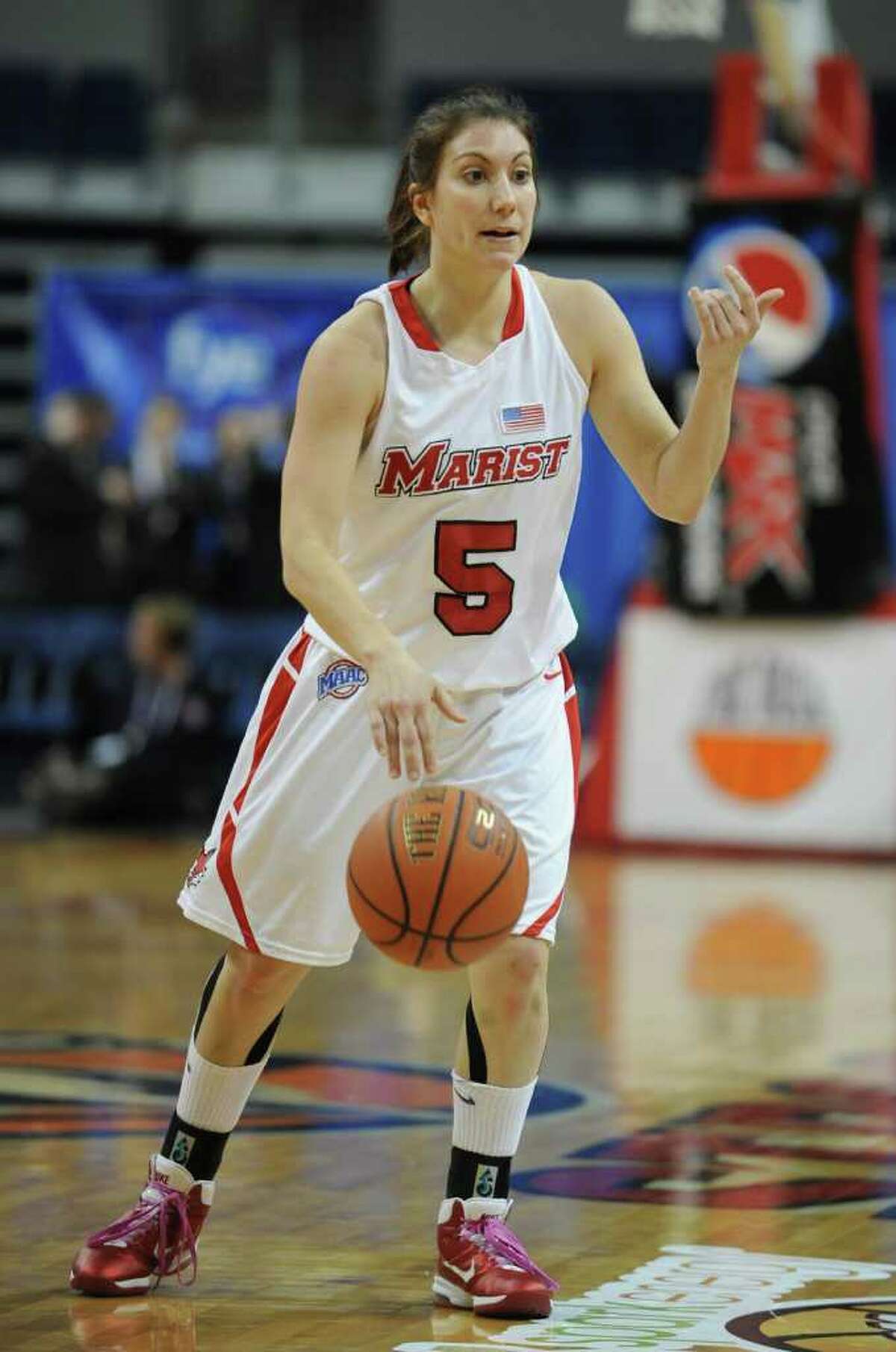 Marist women defeat Loyola for MAAC title