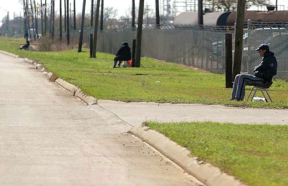 Texas Prison Officials To Begin 1000 Inmate Transfers To Facilities