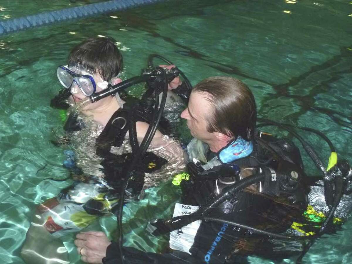 Westport scouts dive in for scuba training