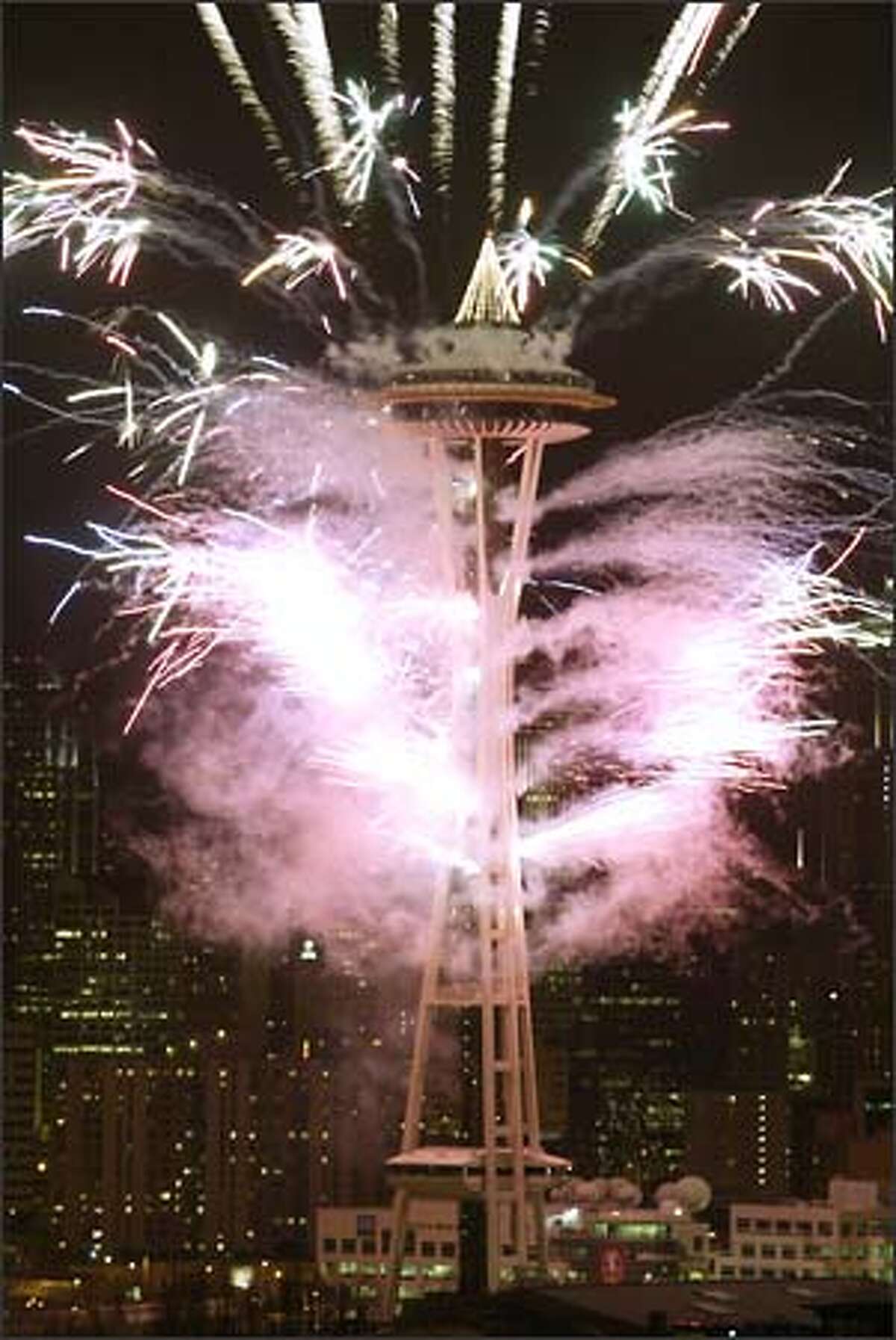 Last night's fireworks spectacular at the Seattle Center's Space Needle impressed thousands gathered below.