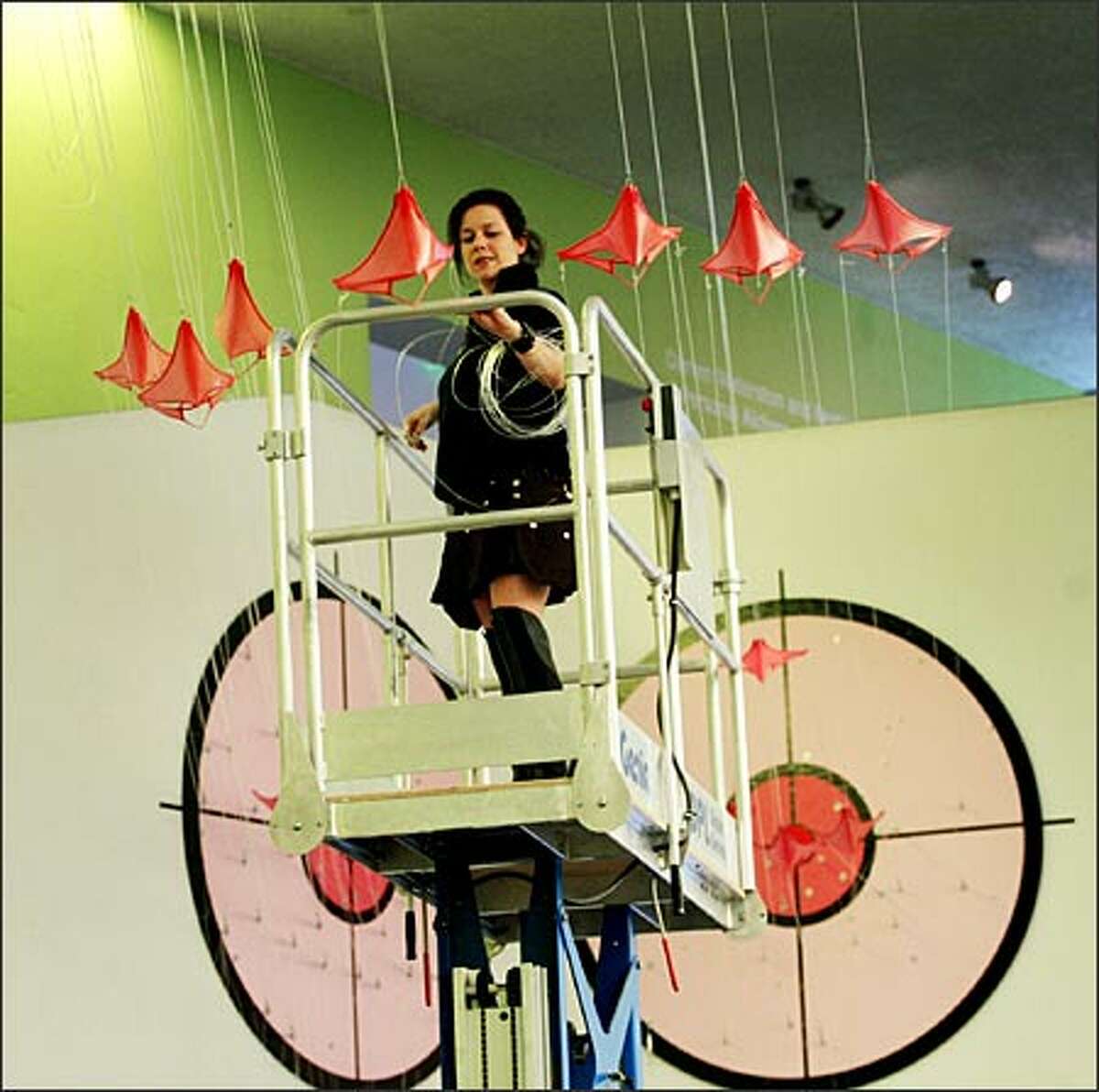 Bellevue museum�s minimalist art is the latest thong