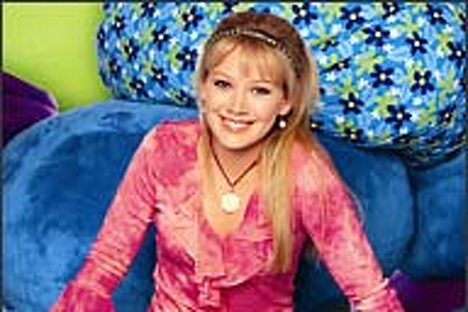 Lizzie Mcguire Porn Comic - Disney taps into tween audience with 'Lizzie' and other sitcoms