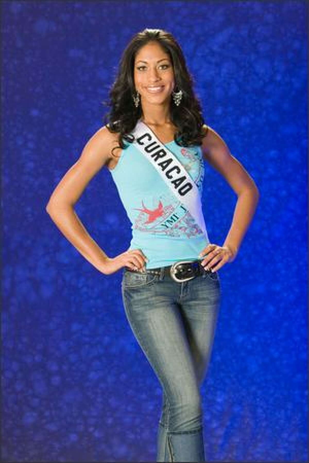Naemi Elizabeth Monte, Miss Curacao 2007.