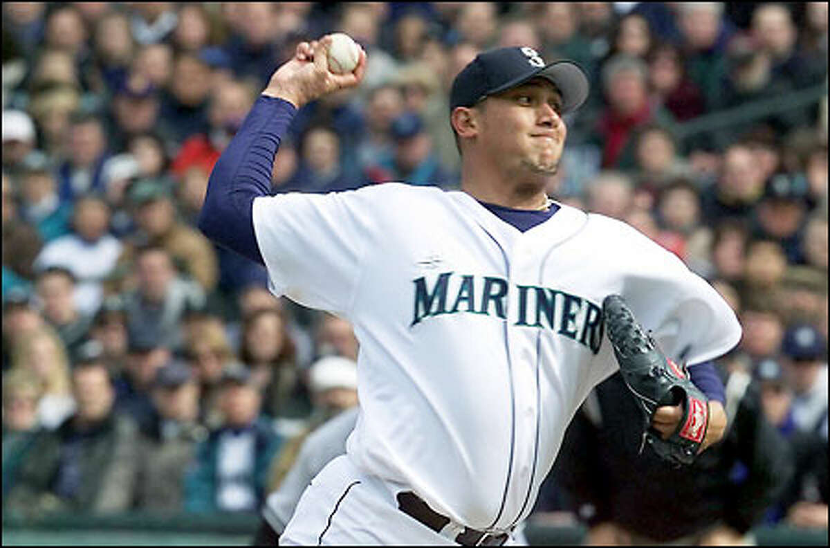 Mariners starter Freddy Garcia during home opener with the Chicago White Sox.
