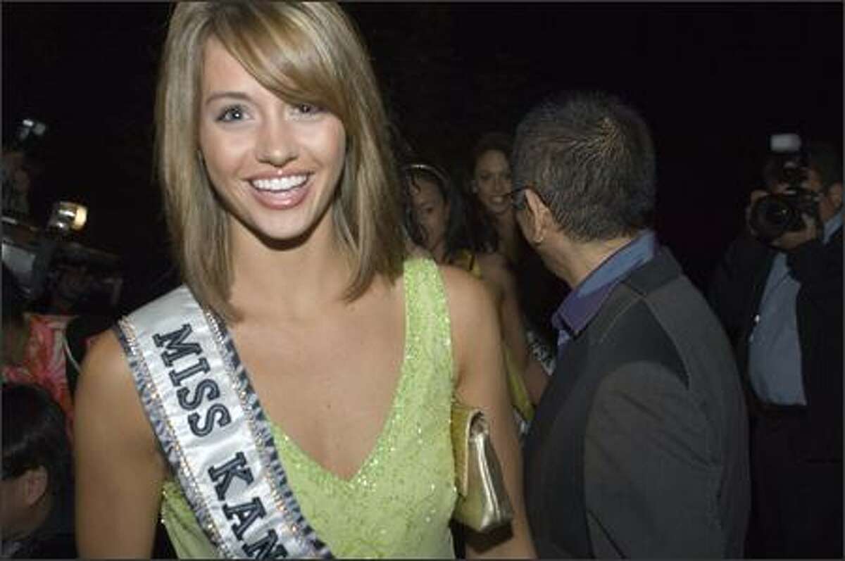Cara Renee Gorges, Miss Kansas USA 2007, arrives at a reception at designer Tadashi's house in Pasadena, Calif., on March 10.