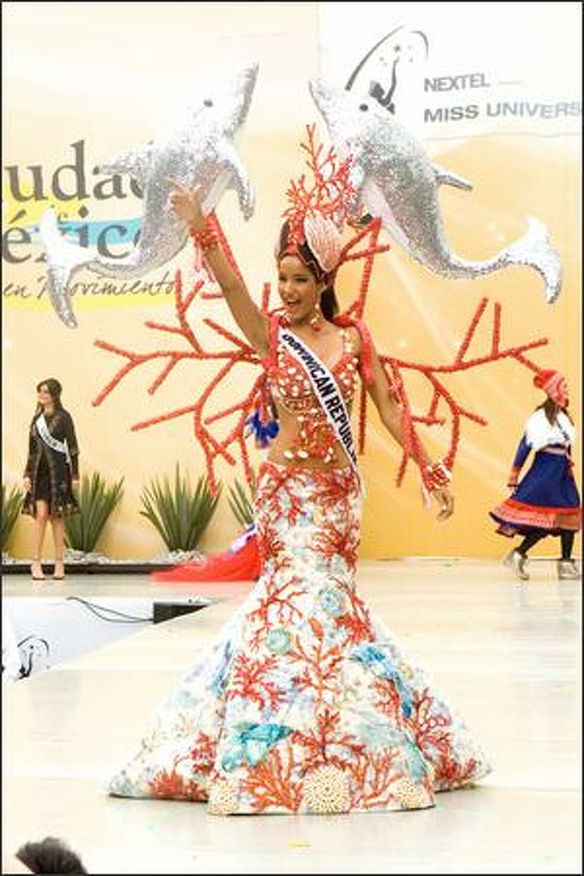 Massiel Taveras, Miss Dominican Republic 2007, participates in the 2007 Miss Universe National Costume Show at the Angel of Independence in Mexico City on May 20.
