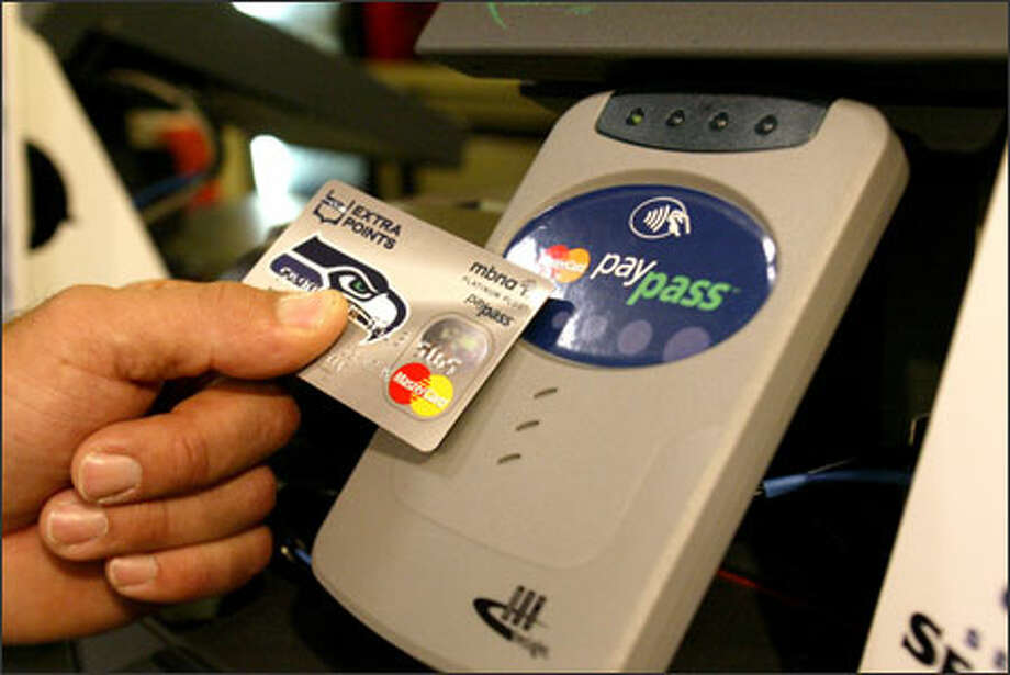 PayPass hopes to score with touchless credit cards ...