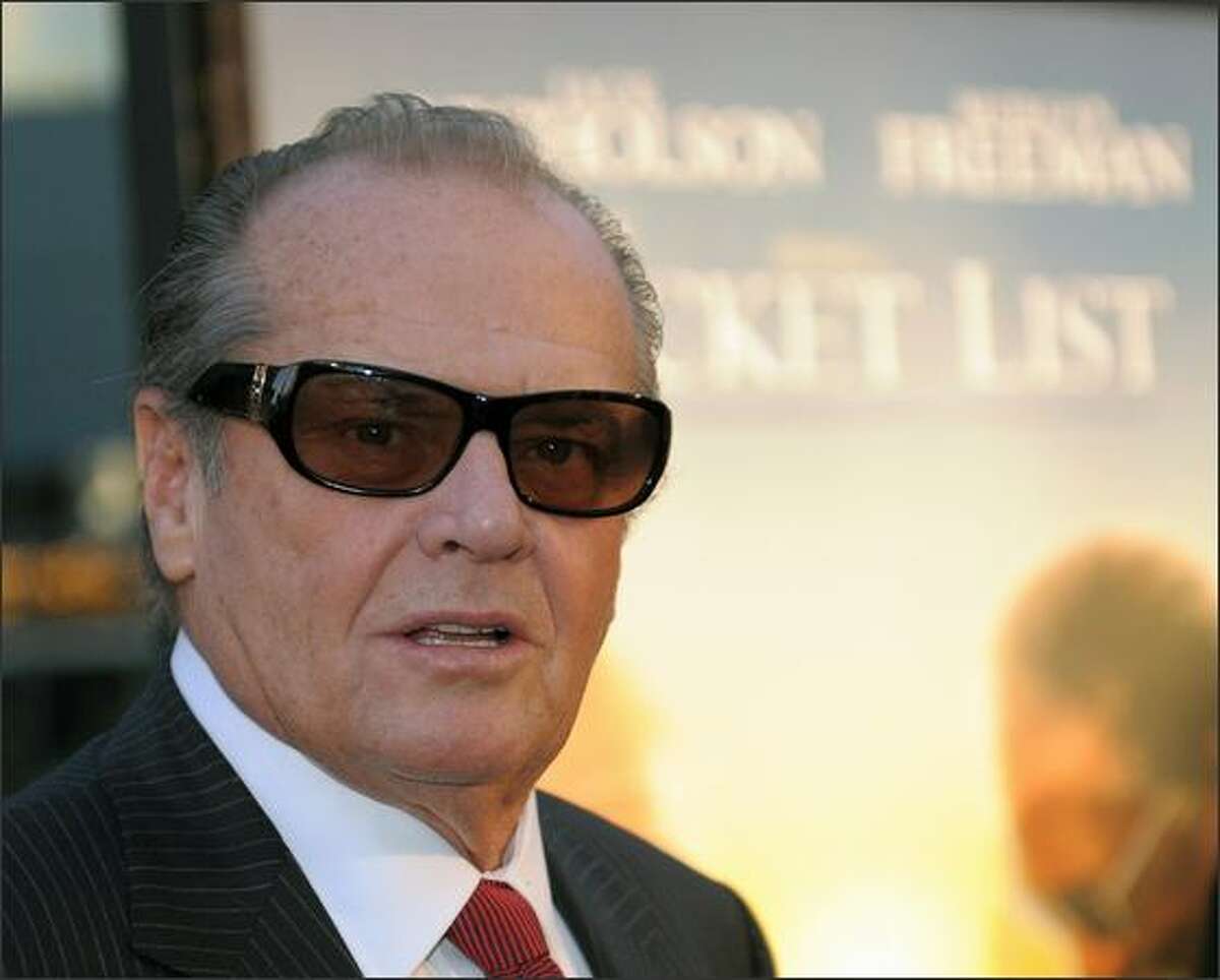 Actor Jack Nicholson arrives at the premiere of "The Bucket List" in Hollywood, California. The film is the story of two terminally ill men, Jack Nicholson and Morgan Freeman, escape from a cancer ward and head off on a road trip with a wish list of to-dos before they die.
