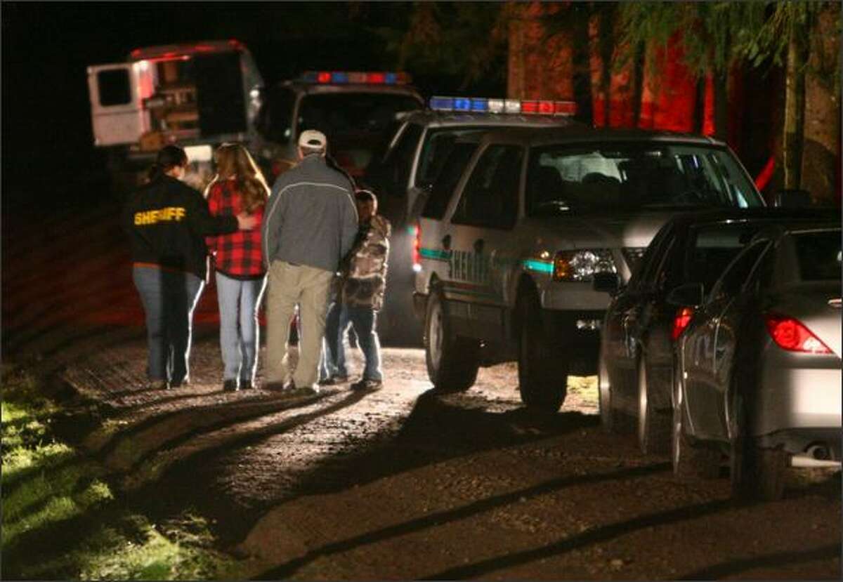 Judge No death penalty for suspects in '07 Carnation massacre