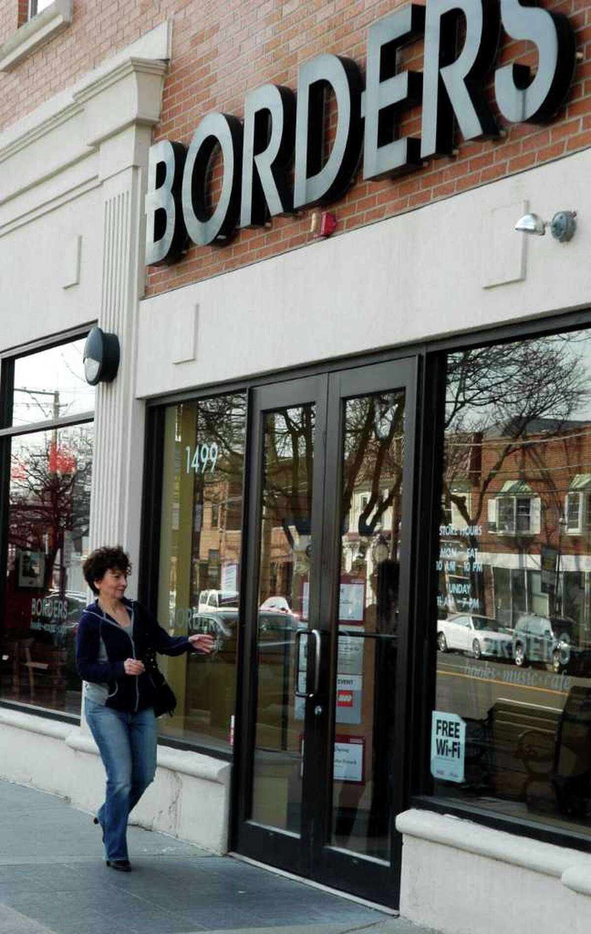 Borders in Stamford added to list of store closures