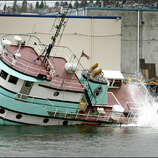 Tugboat sinks in Elliott Bay - seattlepi.com