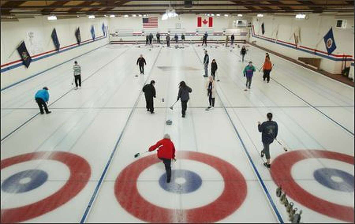 Granite 2 curling game