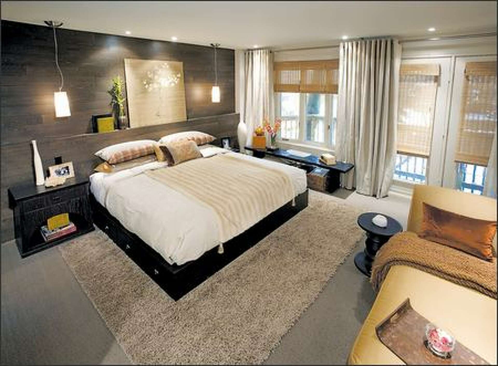 Divine Design: Boring master bedroom gets a strong dose of style, image size:1920x1412