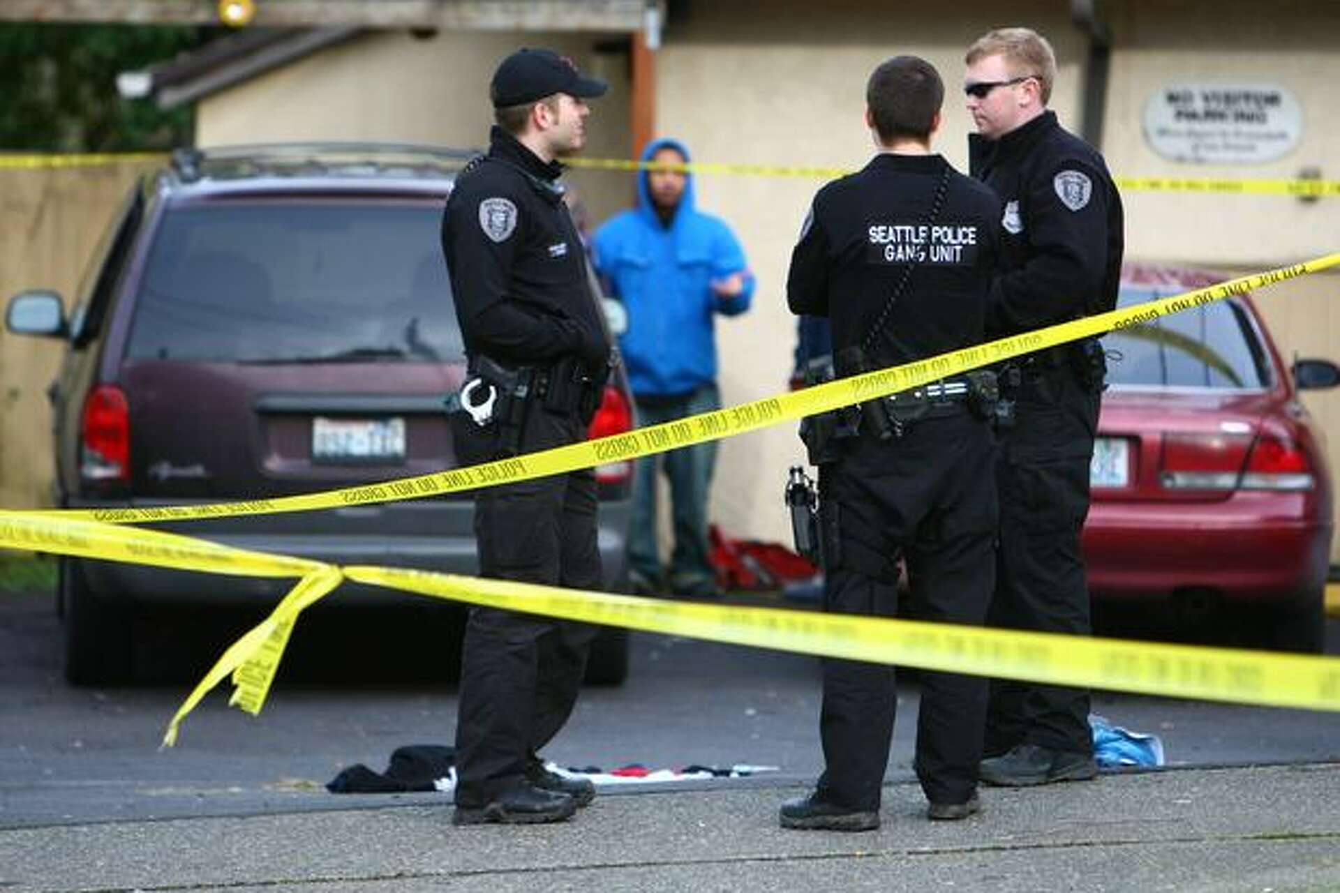 One man shot in South Seattle drive-by