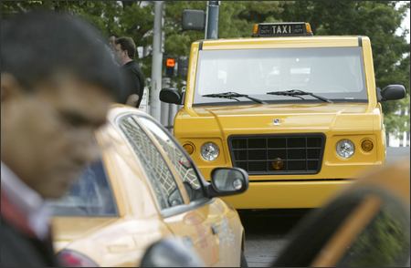 Prototype Taxi Gets Rave Reviews