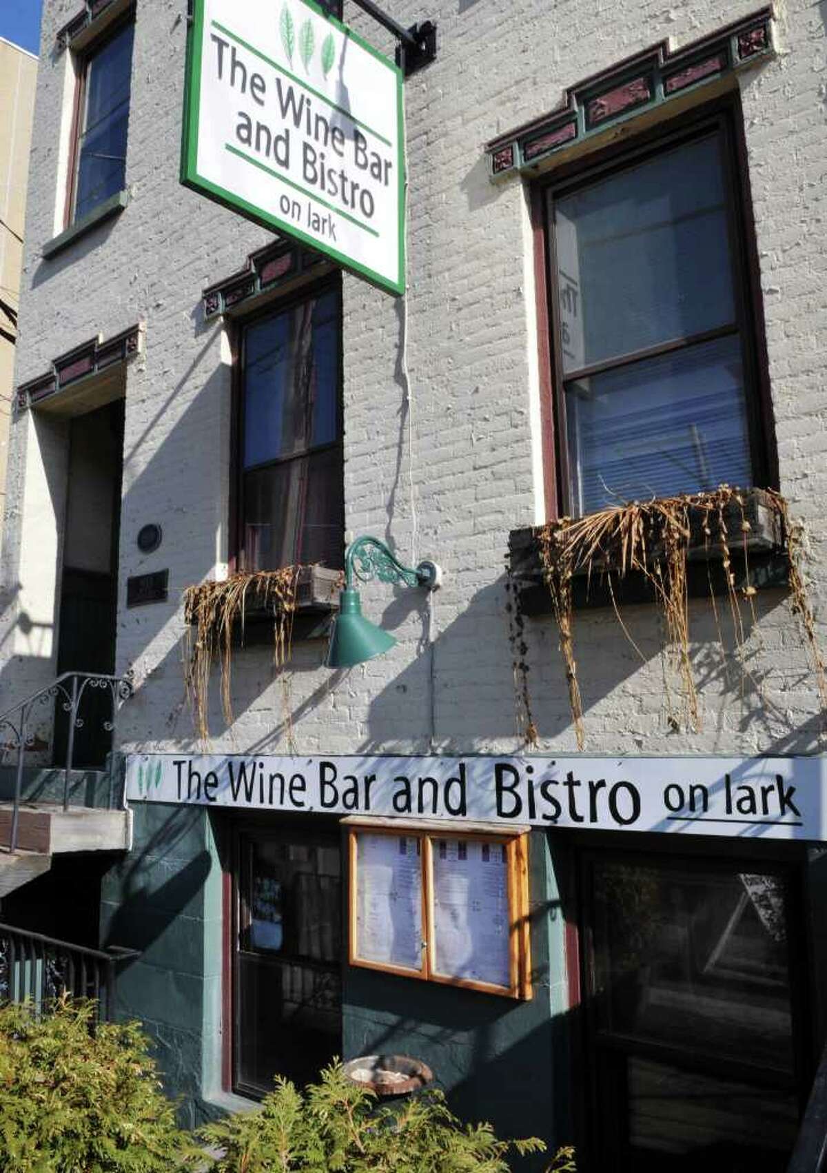 Wine Bar worth a bite