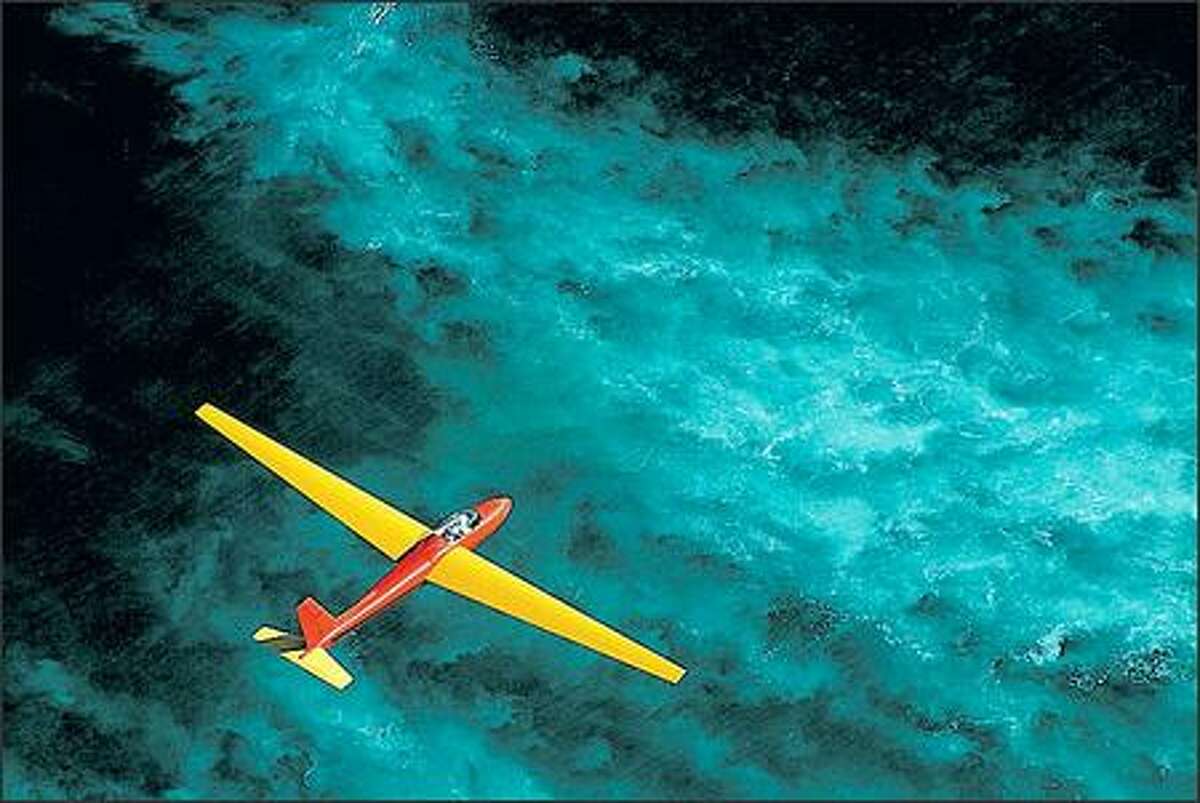 Glider Ride On Oahu Soar like a bird over paradise