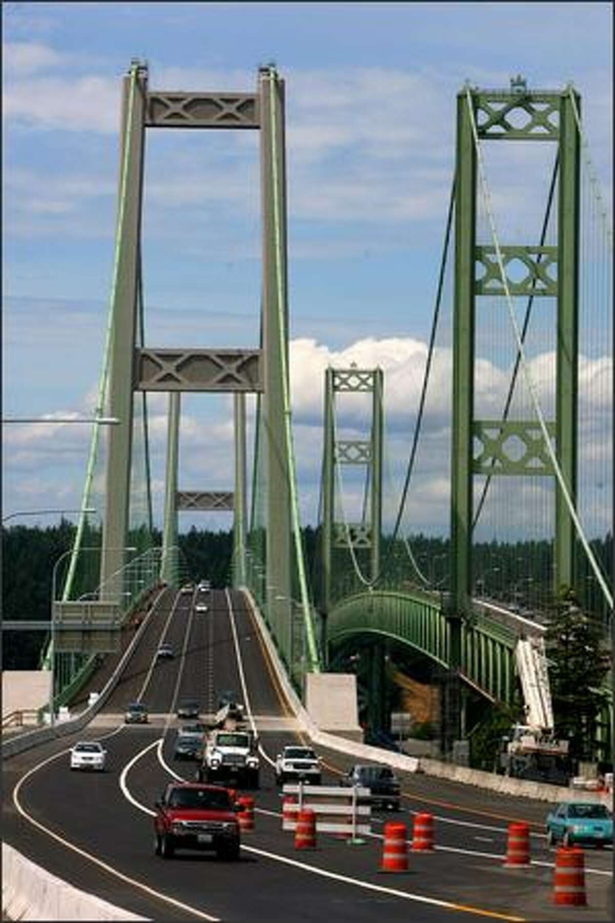 New Tacoma Narrows Bridge Now Open To Traffic