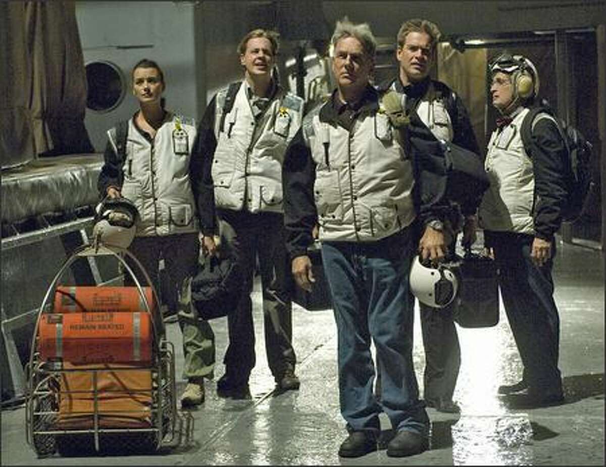 'NCIS' marks its 100th episode by getting older and better