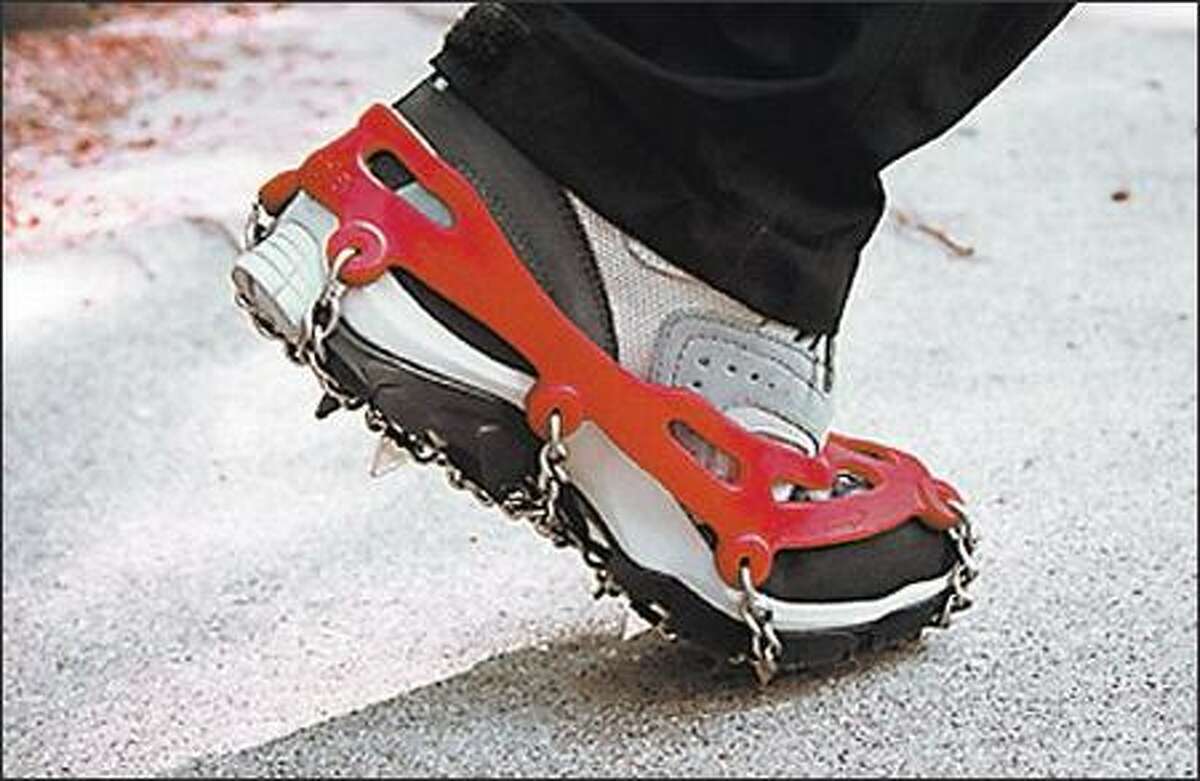 The Gear Junkie: New shoe spike design ensures safe traction action