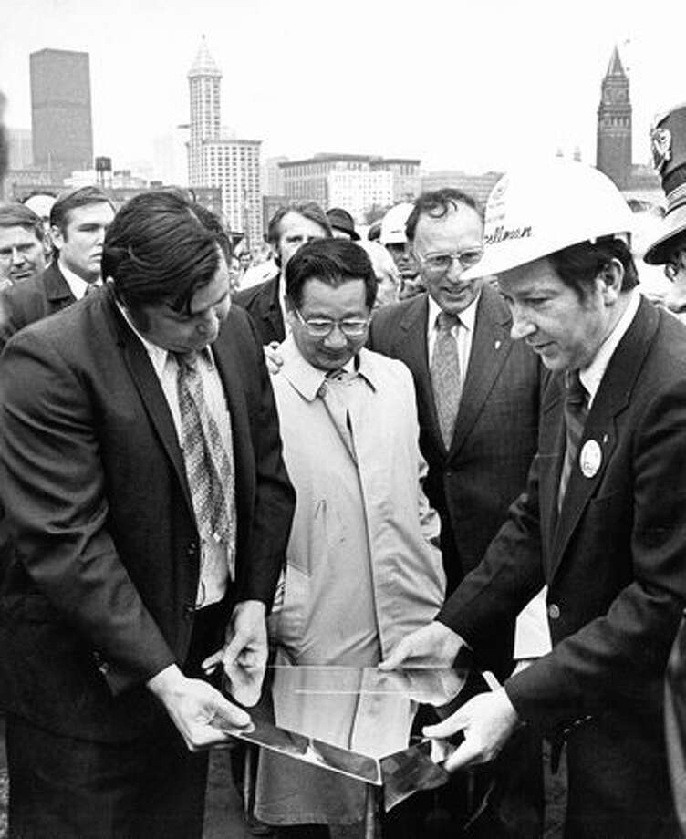 Connelly John Spellman, state's last Republican governor, dies